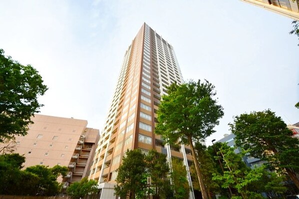 武蔵野タワーズ スカイクロスタワーの物件外観写真